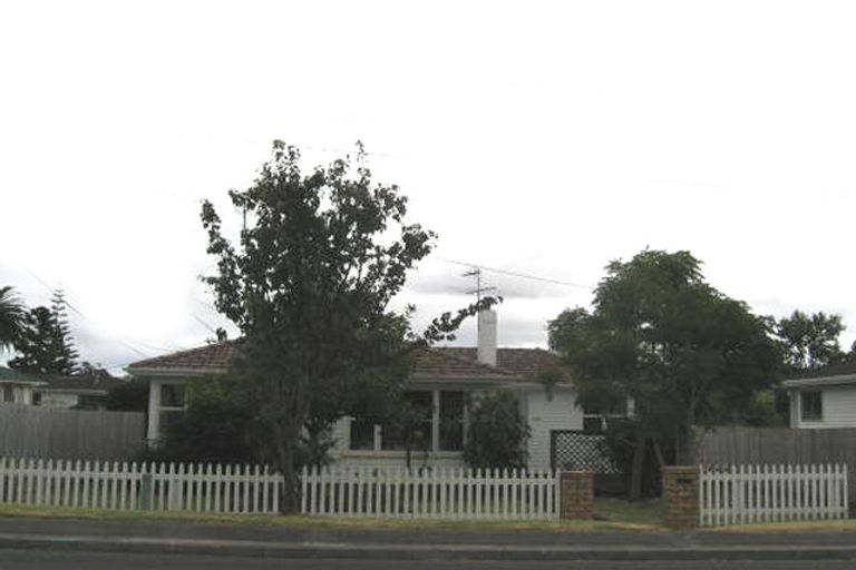 Photo of property in 296 Birkdale Road, Birkdale, Auckland, 0626