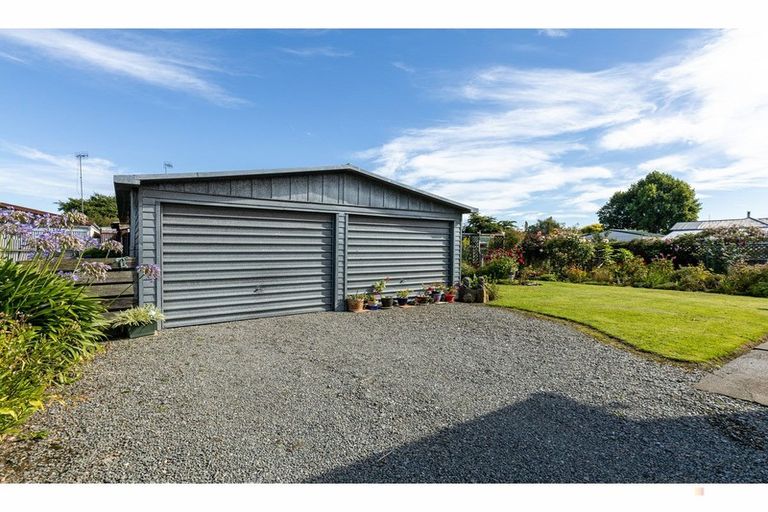 Photo of property in 26 Rhodes Street, Waimate, 7924
