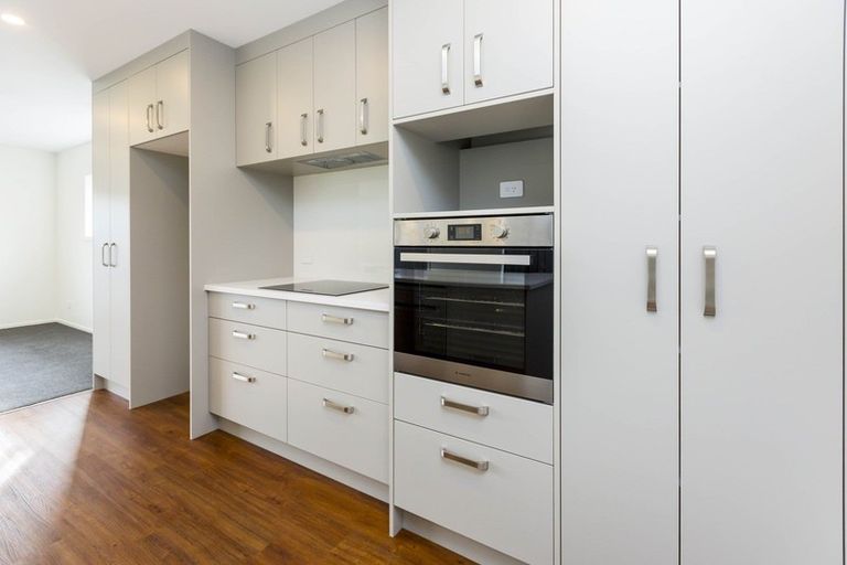 Photo of property in 7 Thornbury Lane, Timberlea, Upper Hutt, 5018