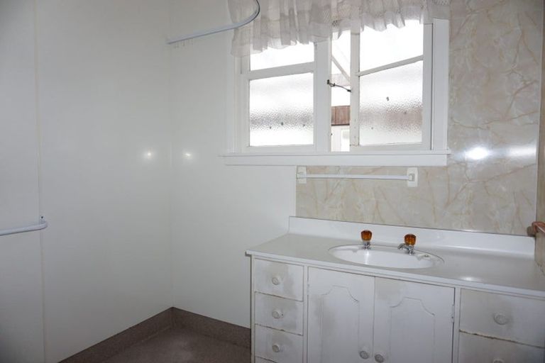 Photo of property in 56 Moffett Street, Islington, Christchurch, 8042