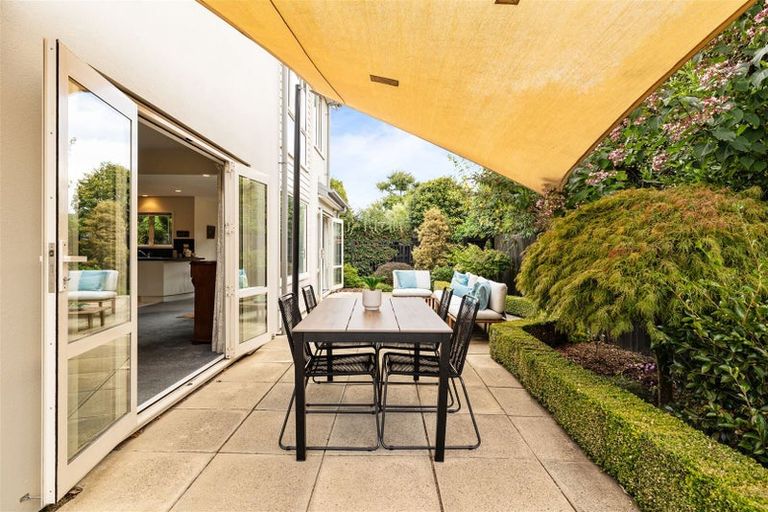 Photo of property in 1/16 Hanover Place, Ilam, Christchurch, 8041