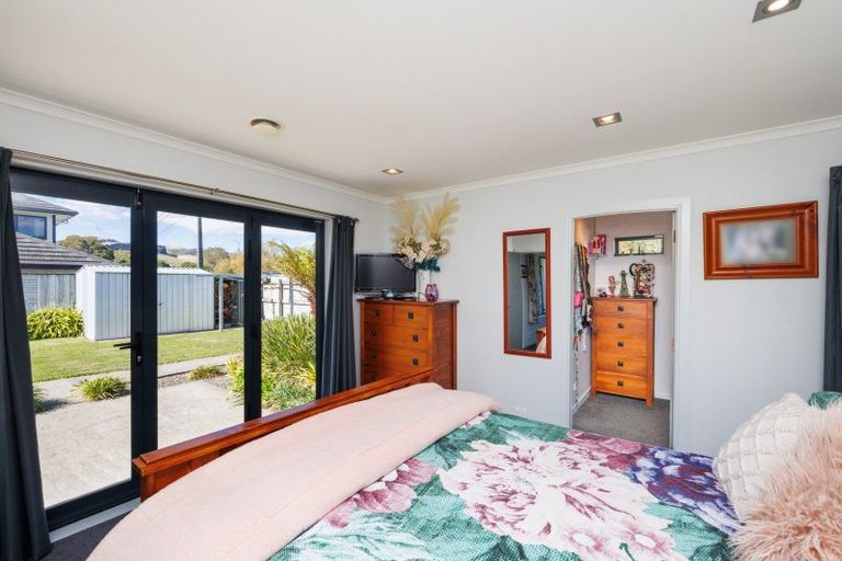 Photo of property in 6 Waipatere Court, Ashhurst, 4810