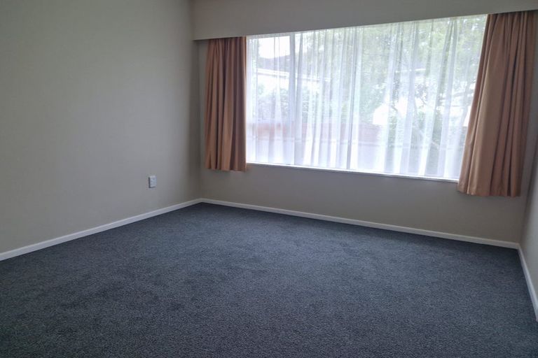 Photo of property in 11a Waddington Drive, Naenae, Lower Hutt, 5011