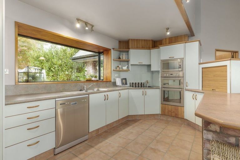 Photo of property in 700 Cashmere Road, Halswell, Christchurch, 8025