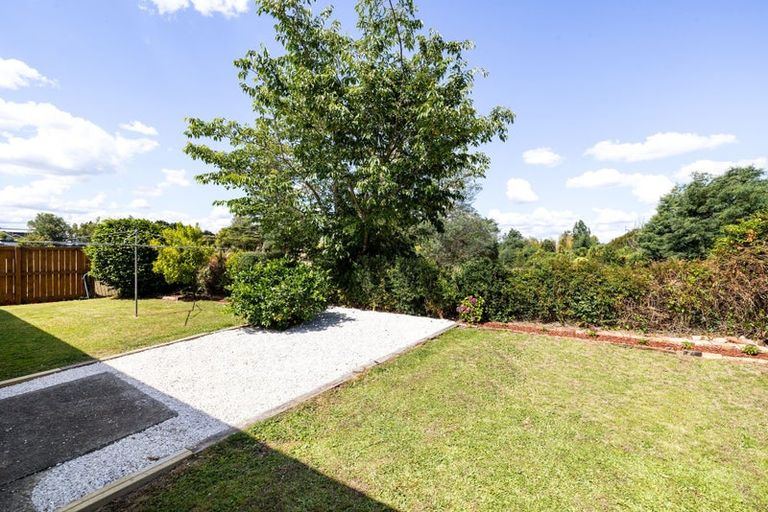 Photo of property in 19 Mabian Crescent, Deanwell, Hamilton, 3206