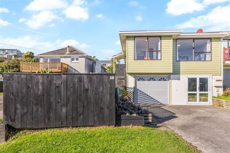 Photo of property in 2b Whanake Street, Titahi Bay, Porirua, 5022