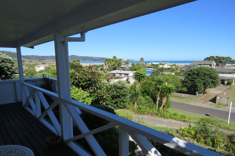 Photo of property in 8 Korora Street, Ahipara, Kaitaia, 0481