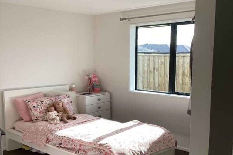 Photo of property in 10 Curtis Street, Woodend, 7610