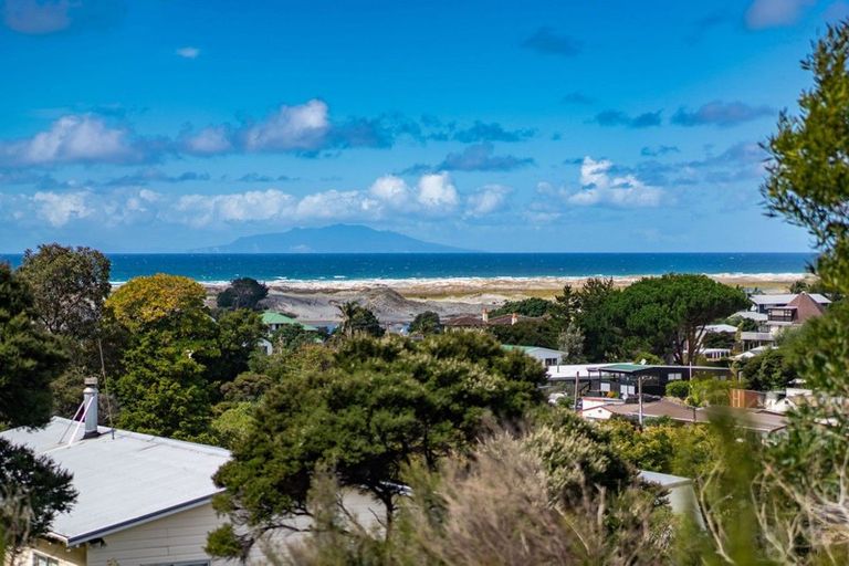 Photo of property in 320 Molesworth Drive, Mangawhai Heads, Mangawhai, 0505