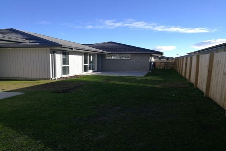 Photo of property in 8 Kuru Place, Papamoa, 3118