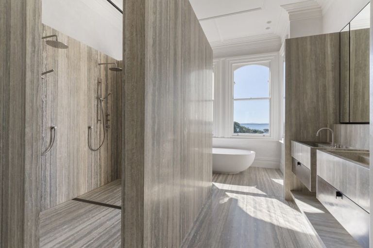 Photo of property in 27 Marine Parade, Herne Bay, Auckland, 1011