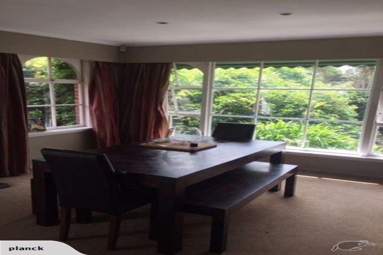 Photo of property in 12 Ladbrokes Place, Fendalton, Christchurch, 8052