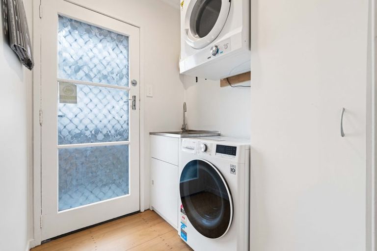 Photo of property in 2/57 Church Road, Mangere Bridge, Auckland, 2022