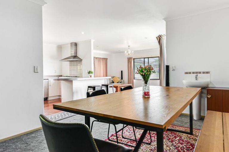 Photo of property in 47 Somerton Drive, Huntington, Hamilton, 3210