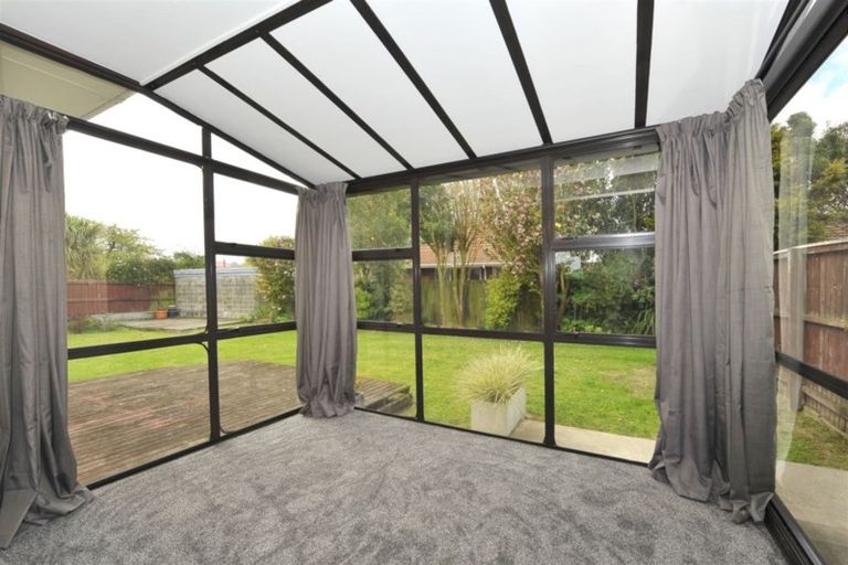 Photo of property in 5 Sycamore Lane, Sockburn, Christchurch, 8042