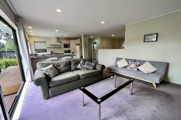 Photo of property in 53 Chester Avenue, Greenhithe, Auckland, 0632