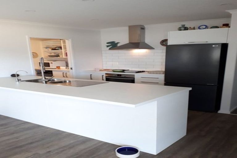 Photo of property in 56 Tamure Place, Ruakaka, 0116