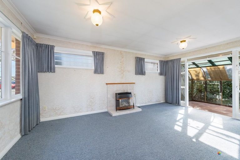 Photo of property in 22 Logan Street, Ebdentown, Upper Hutt, 5018