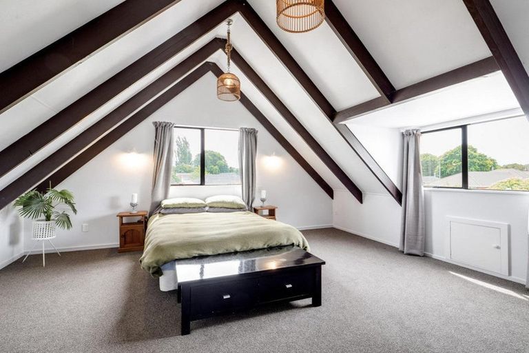 Photo of property in 103 Grimseys Road, Redwood, Christchurch, 8051