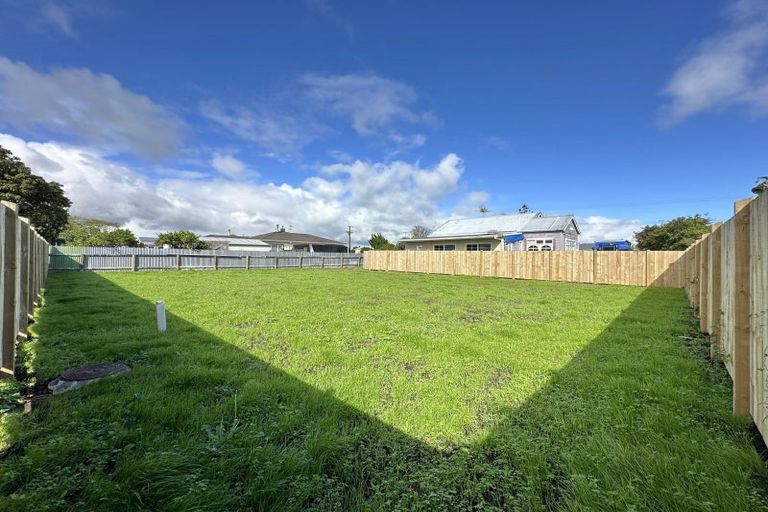 Photo of property in 68a Blake Street, Waitara, 4320