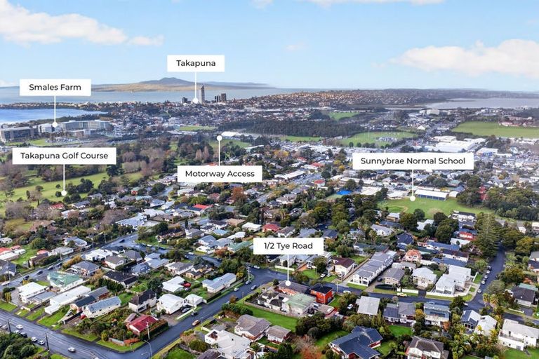 Photo of property in 1/2 Tye Road, Hillcrest, Auckland, 0627