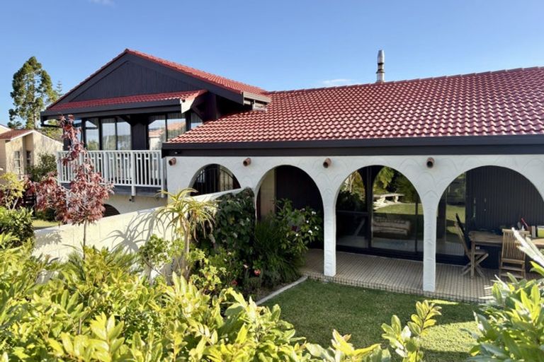 Photo of property in 41 Porritt Avenue, Chatswood, Auckland, 0626