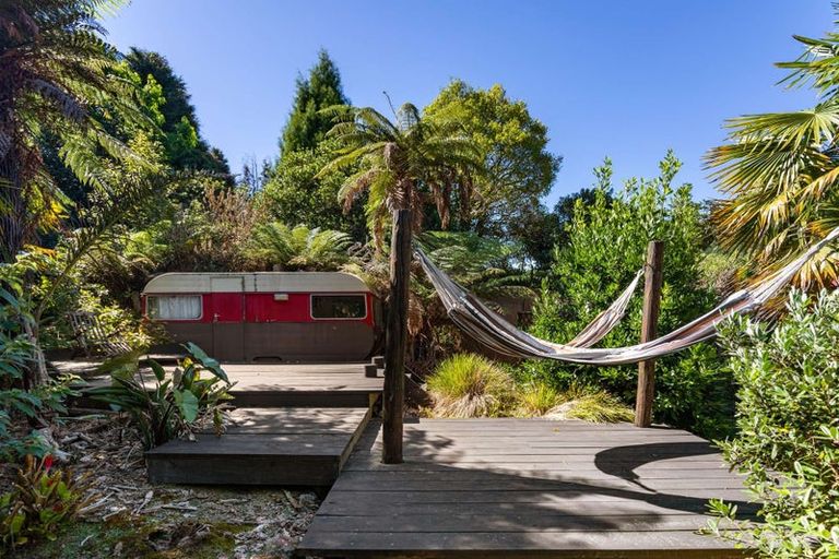 Photo of property in 16 Tombleson Road, Lake Rotoma, Rotorua, 3074