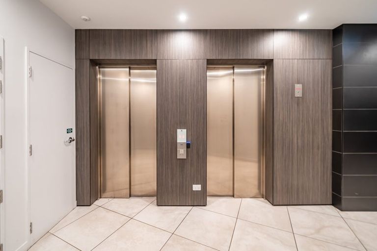 Photo of property in Pinnacle Apartments, E605/160 Victoria Street, Te Aro, Wellington, 6011