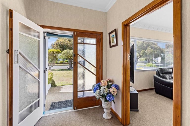 Photo of property in 34 Logan Avenue, Marewa, Napier, 4110