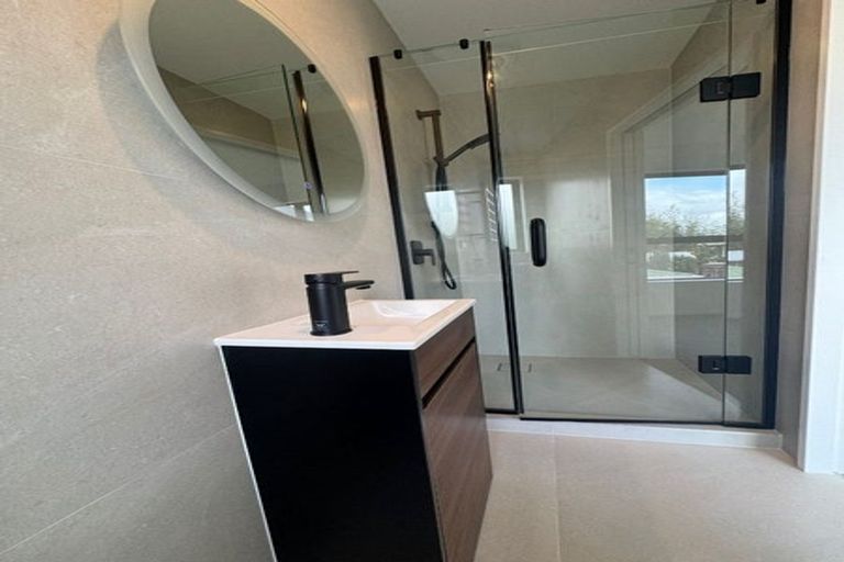 Photo of property in 42d Burbank Avenue, Manurewa, Auckland, 2102