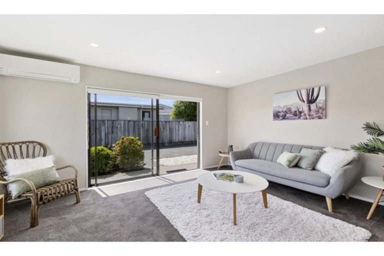 Photo of property in 2/95 Milton Street, Somerfield, Christchurch, 8024