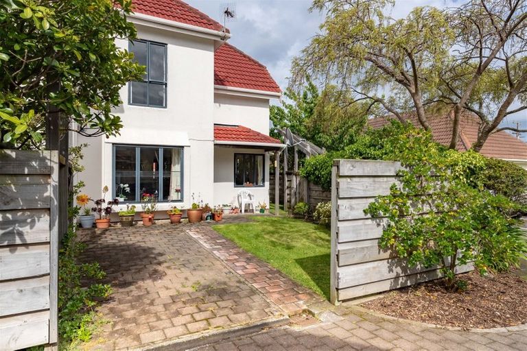 Photo of property in 5/70 Waiwhetu Road, Waiwhetu, Lower Hutt, 5010