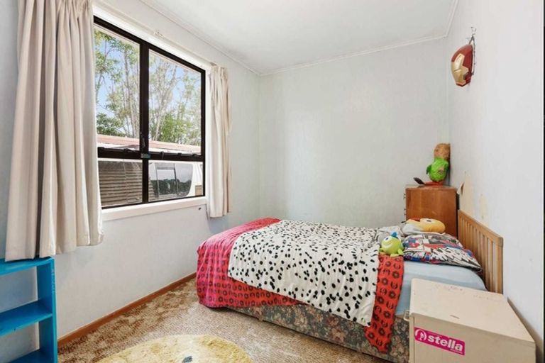 Photo of property in 14 Rollerson Street, Papakura, 2110