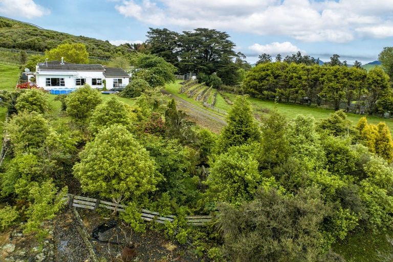 Photo of property in 18 King Street, Motu, Te Karaka, 4092