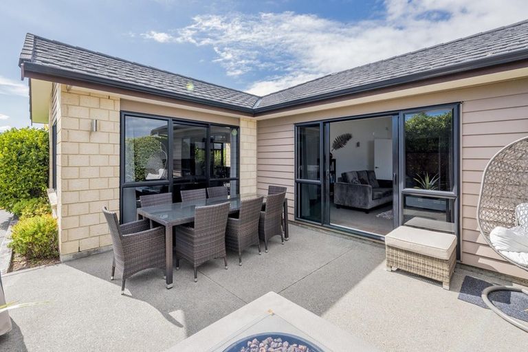 Photo of property in 65 Kotuku Drive, Paraparaumu Beach, Paraparaumu, 5032