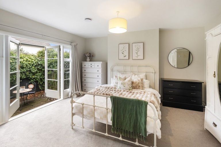 Photo of property in 1/49 Ashgrove Terrace, Somerfield, Christchurch, 8024