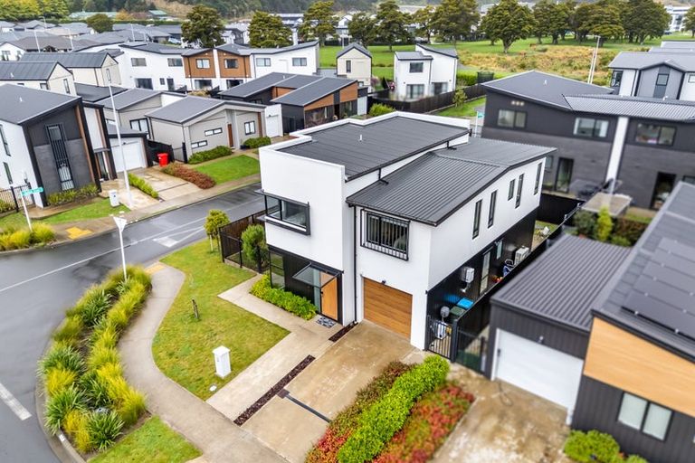 Photo of property in 48 Mawai Hakona Drive, Wallaceville, Upper Hutt, 5018