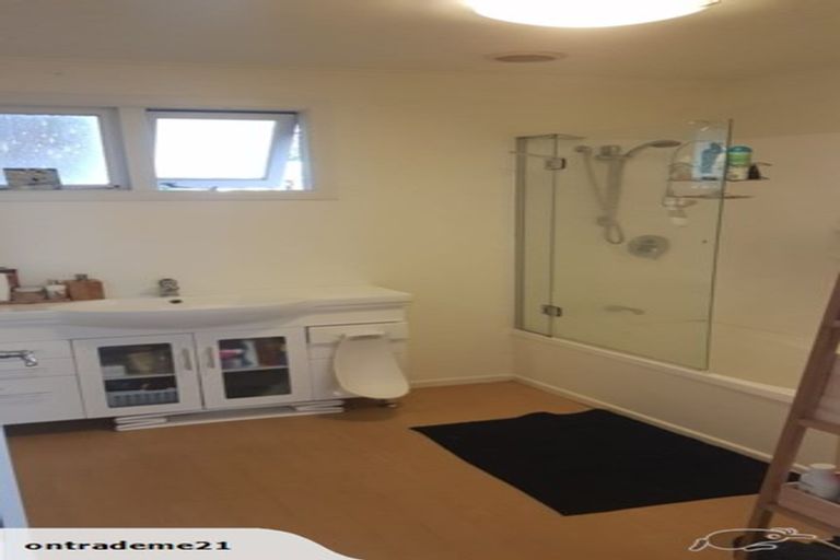 Photo of property in 36 Jocelyn Crescent, Pinehaven, Upper Hutt, 5019