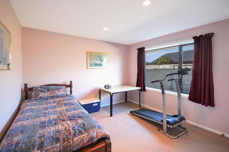 Photo of property in 21 Kura Place, Mosgiel, 9024