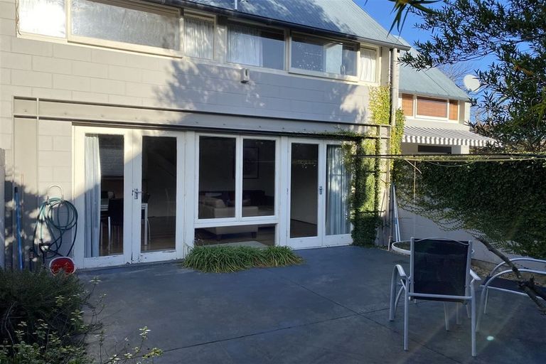 Photo of property in 2/104 Rossall Street, Merivale, Christchurch, 8014