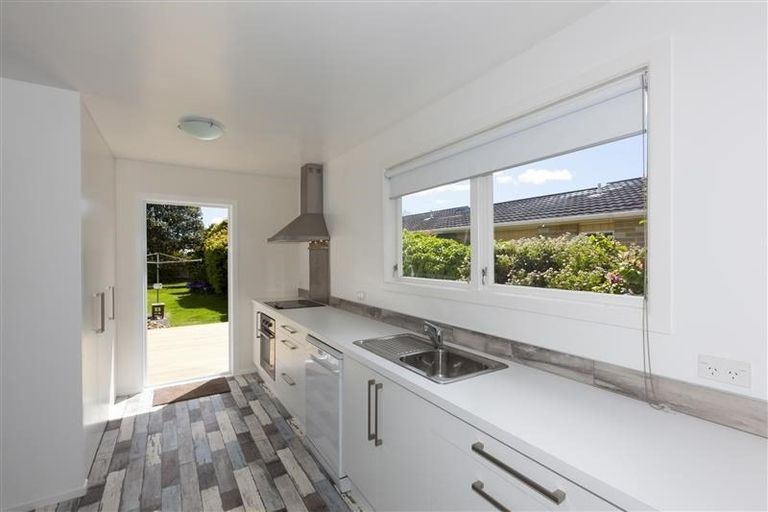Photo of property in 4 Oriwa Street, Waikanae, 5036