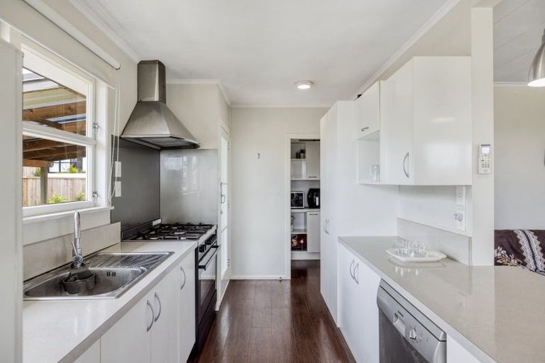 Photo of property in 18 Atuaroa Avenue, Te Puke, 3119