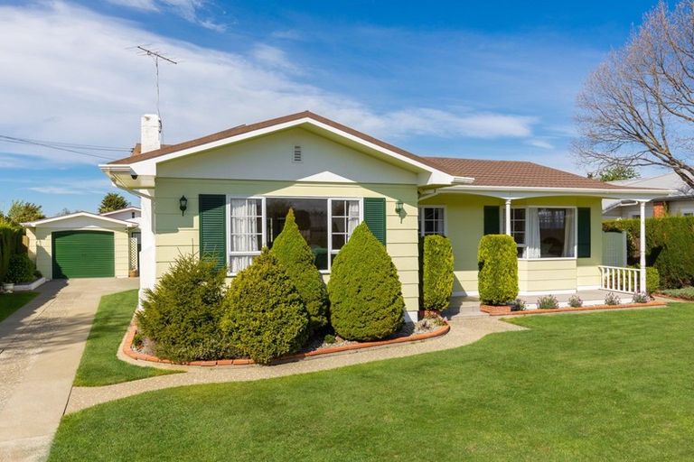 Photo of property in 82 Mclauchlan Street, Springlands, Blenheim, 7201