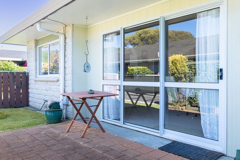 Photo of property in 86 Belvedere Avenue, Waikanae, 5036