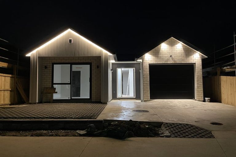 Photo of property in 10 Bannockburn Road, Opaheke, 2113