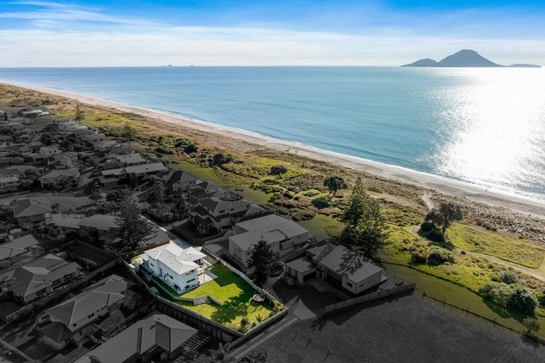 Photo of property in 11 Commodores Close, Coastlands, Whakatane, 3120