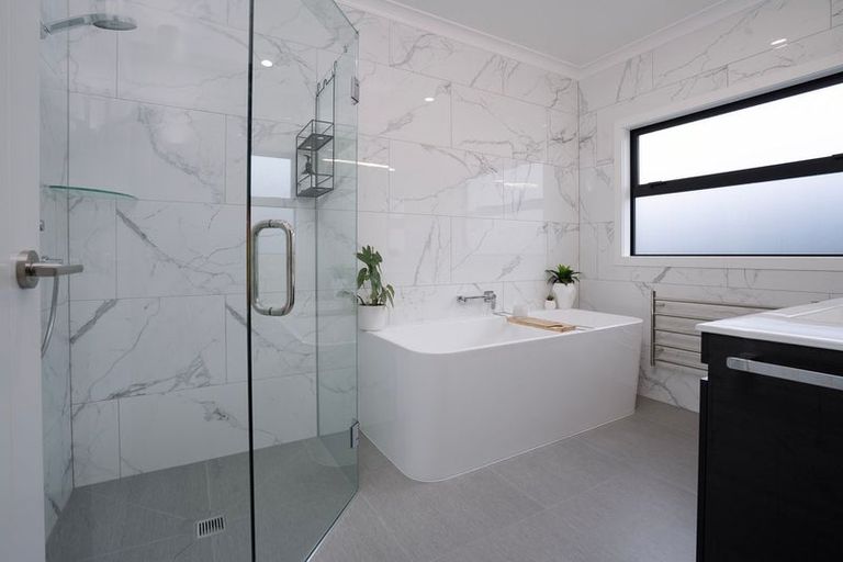 Photo of property in 15 Arihi Crescent, Frimley, Hastings, 4120