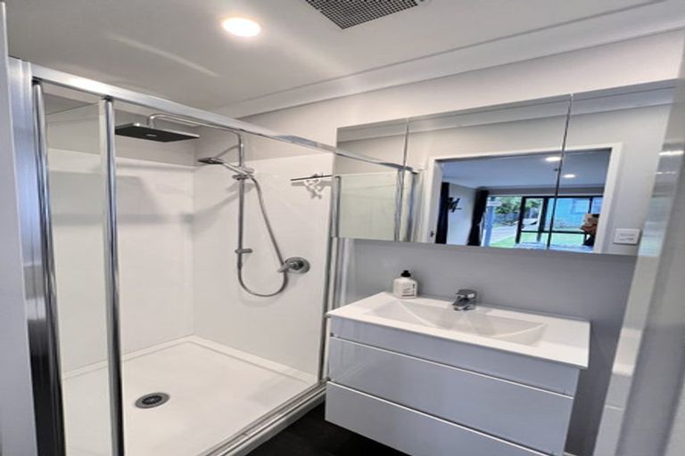 Photo of property in 45 Gillespies Road, Birchville, Upper Hutt, 5018