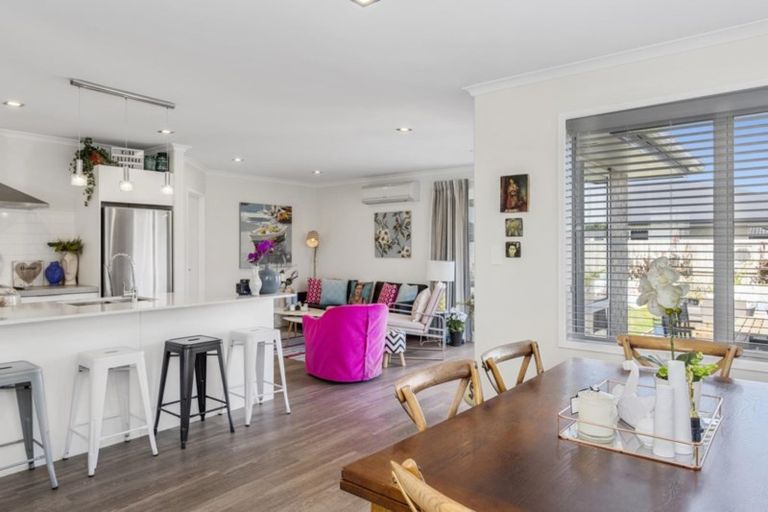 Photo of property in 89 Puhirake Crescent, Pyes Pa, Tauranga, 3112