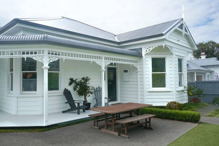 Photo of property in 115 Victoria Street, Onehunga, Auckland, 1061